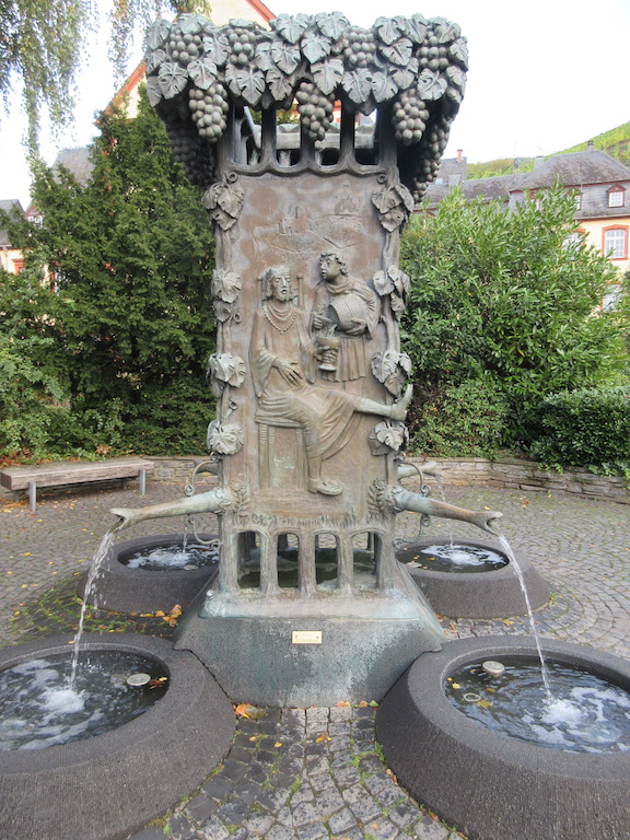 Bernkastel - Wine Fountain